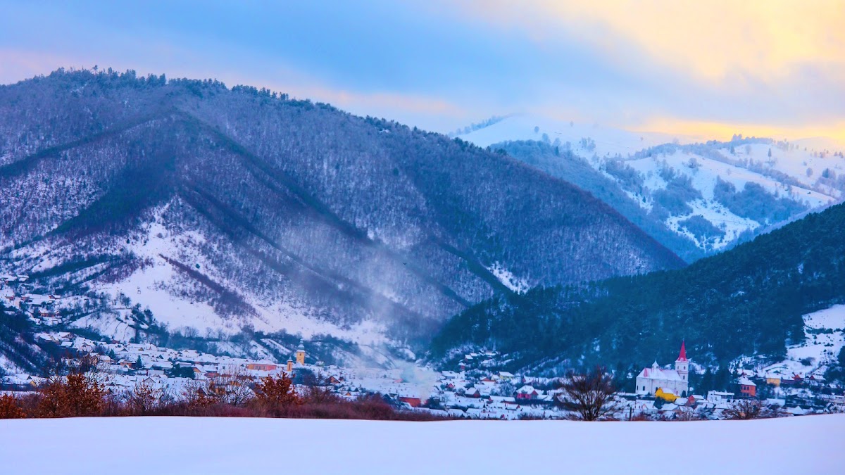 Cetatea Rășinari - foto 2