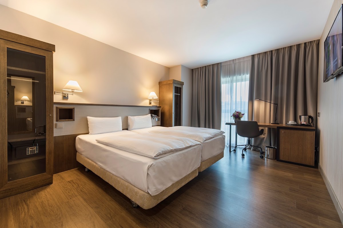 CH Hotel
