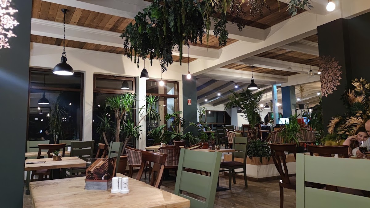 Chic Restaurant and Lounge - foto 1