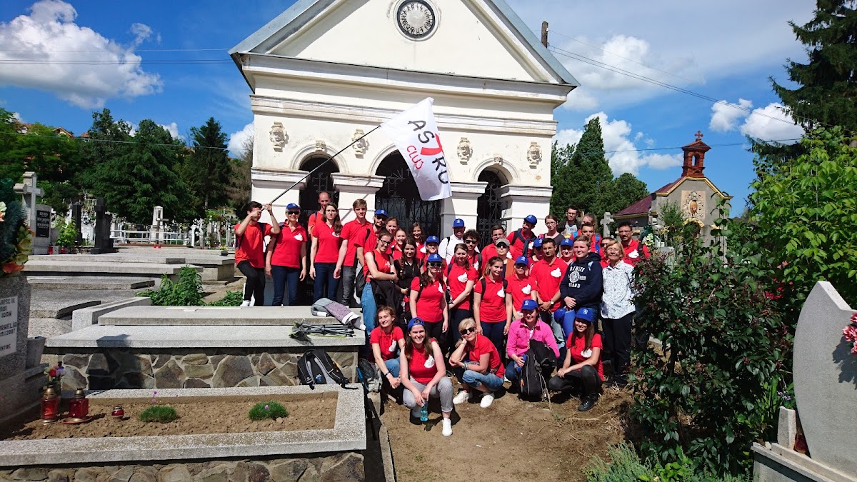 Cimitir - foto 5