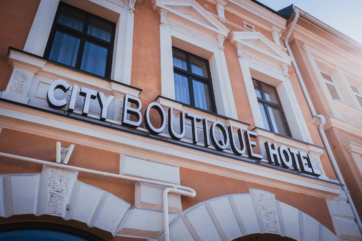 City Boutique Hotel, Reghin