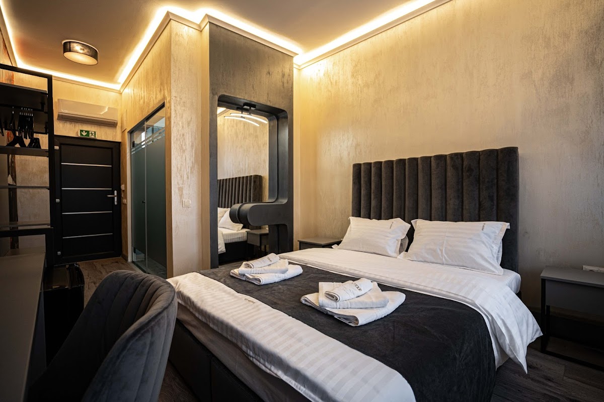 City Boutique Hotel