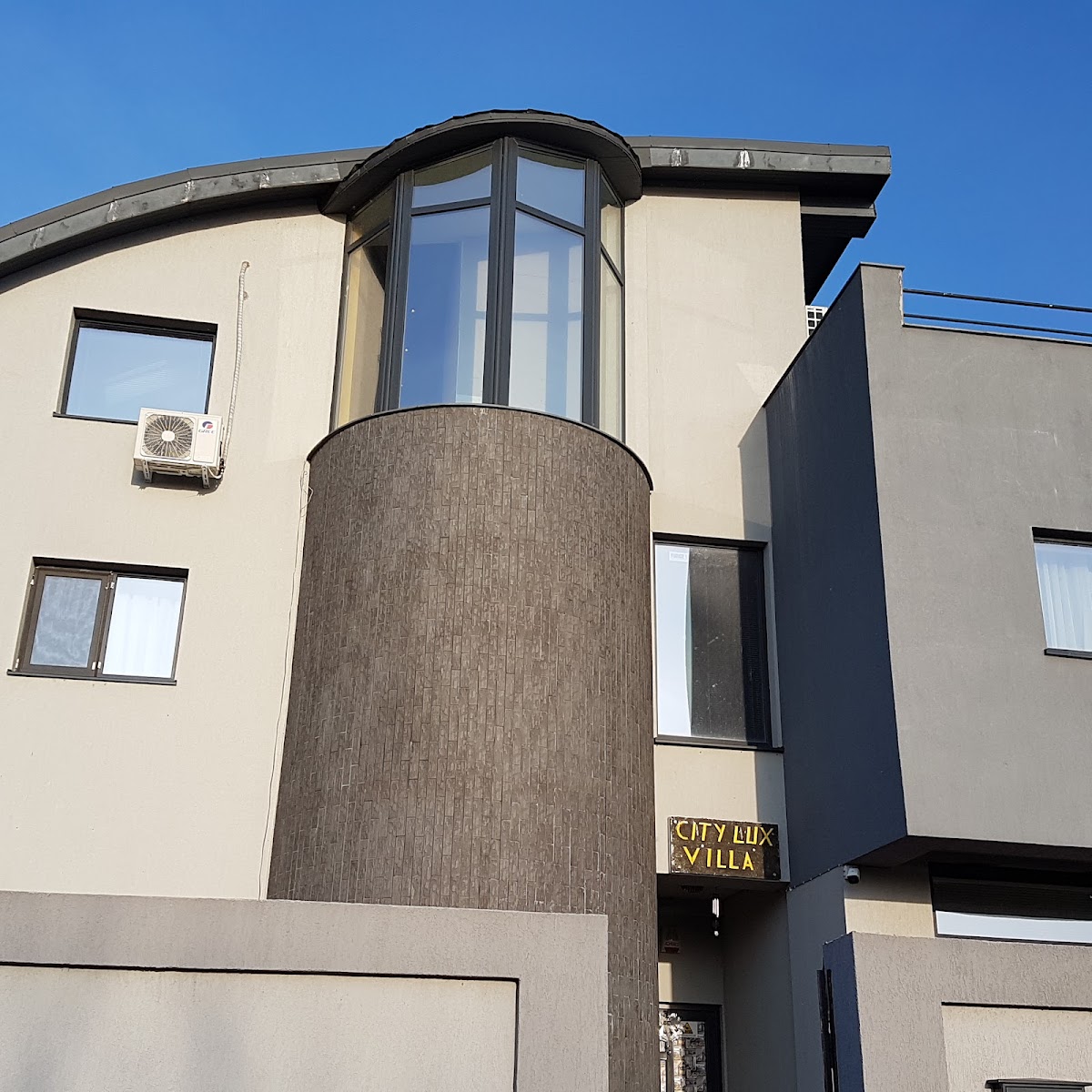 City Lux Villa