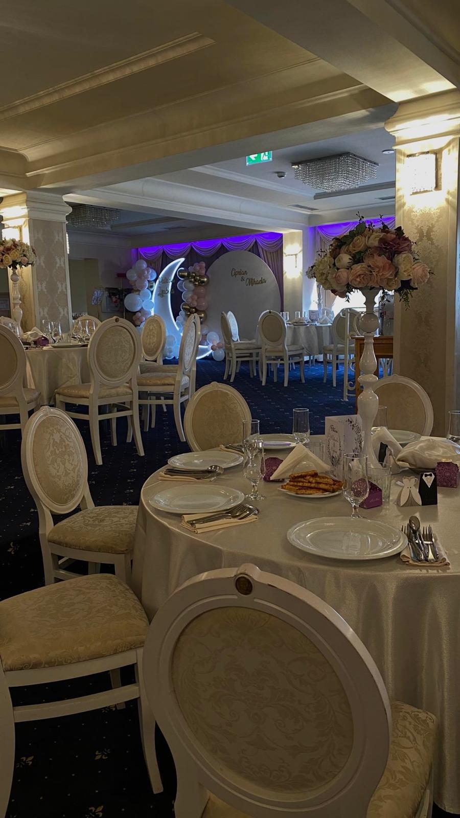 Club Art - restaurant, terasa, sala de evenimente - foto 3