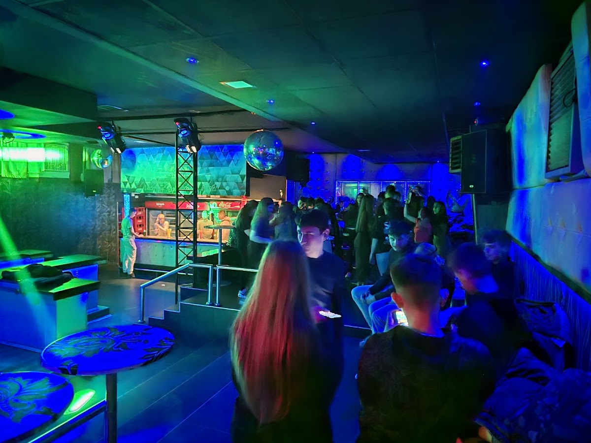 Club de noapte Atrijum - foto 5