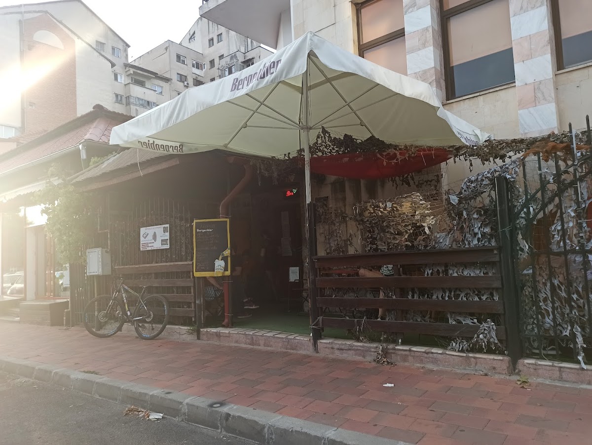 Club Piano