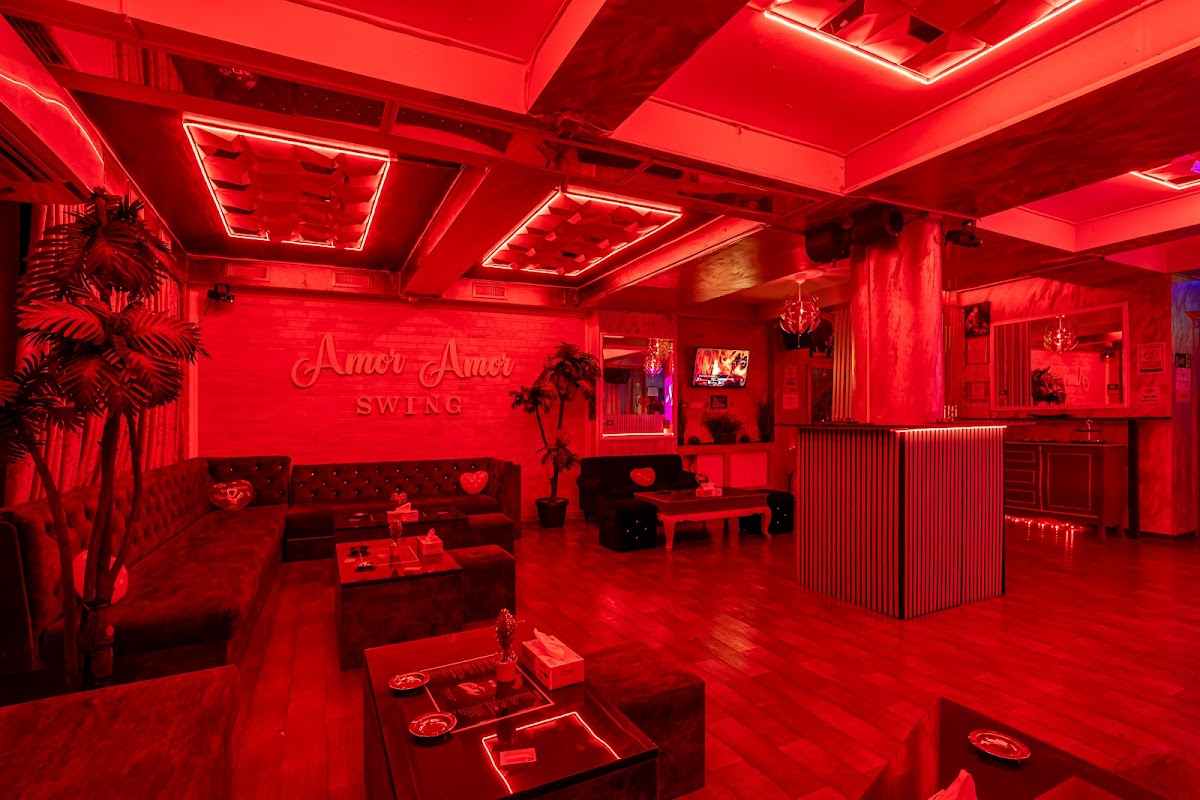Club Swing Bucuresti Amor Amor
