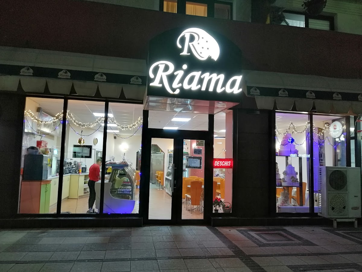 Cofetaria Riama - foto 3