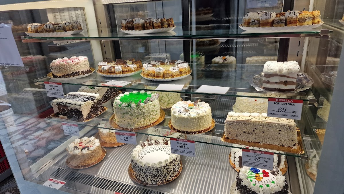 Cofetăria Rusalca - foto 1