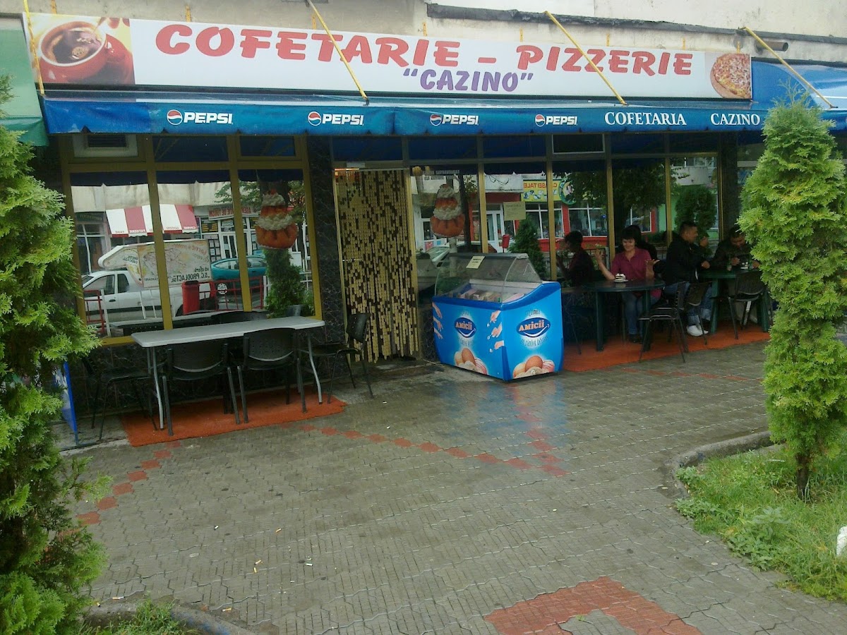Cofetarie Pizzerie Cazino - foto 4