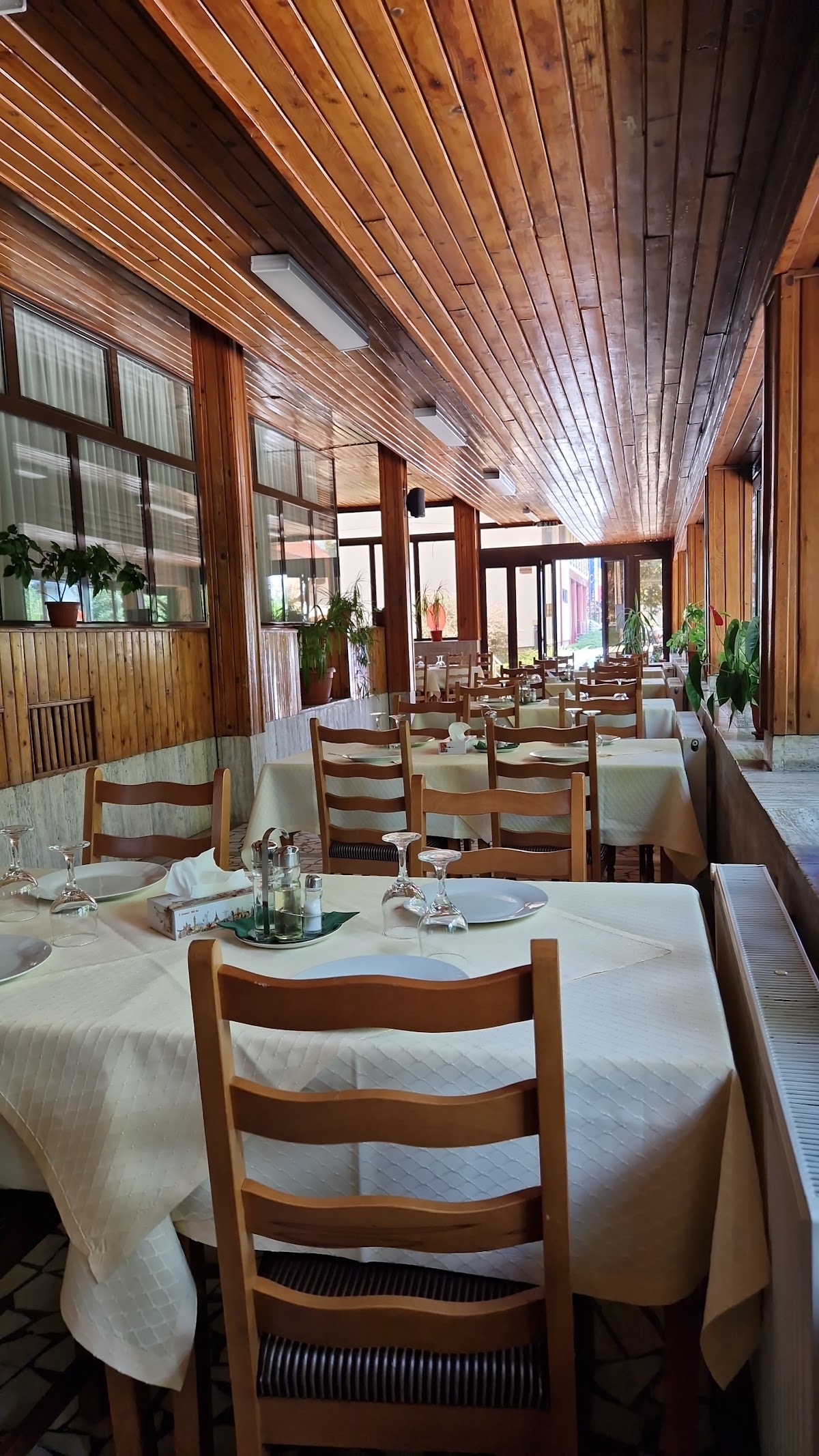 COMPLEX ALEEA NUCILOR - foto 3