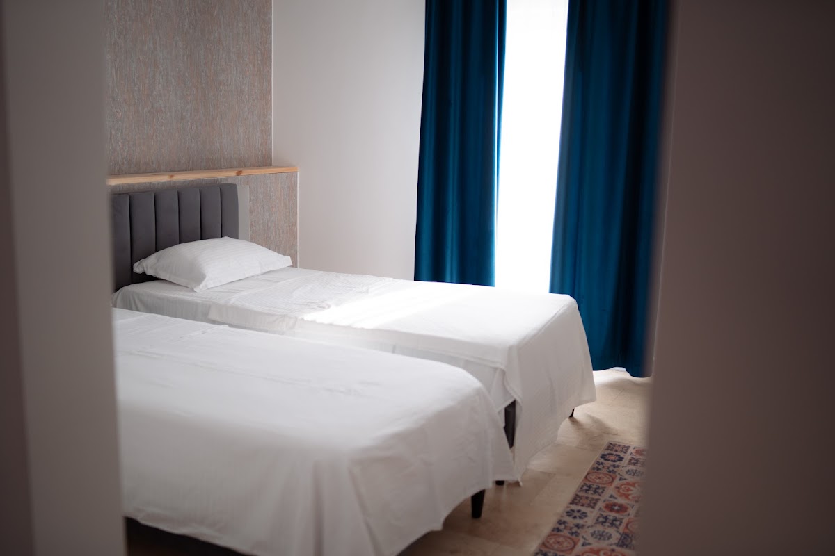 Komplex Chitu - Zimmer und Casino