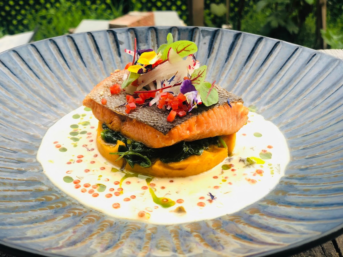 Complex Hotelier Mariko Inn - foto 5