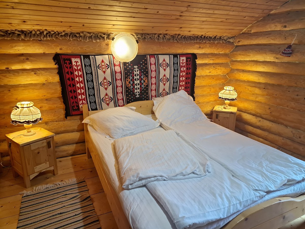 Touristenhotelkomplex Șuior - foto 2