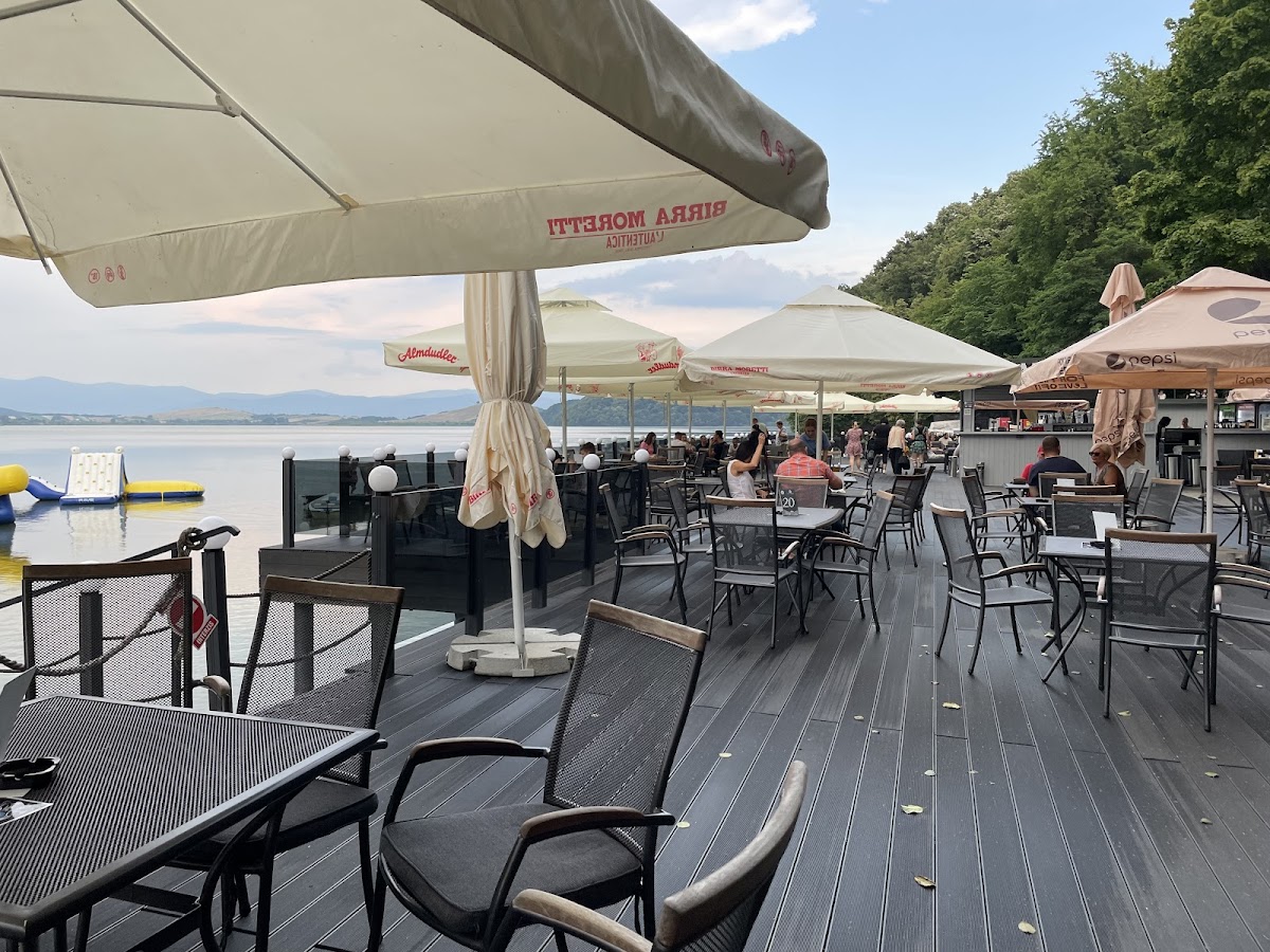 Complesso Lago Călinești - foto 2