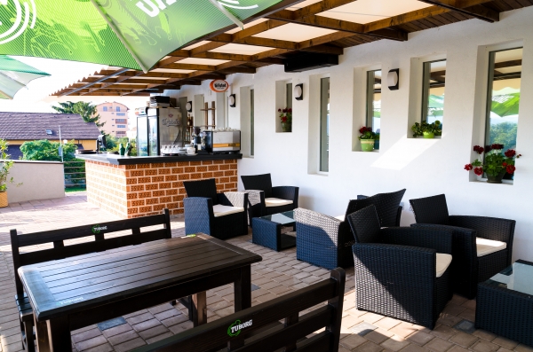 Complex Turistic La Broscuța - foto 1