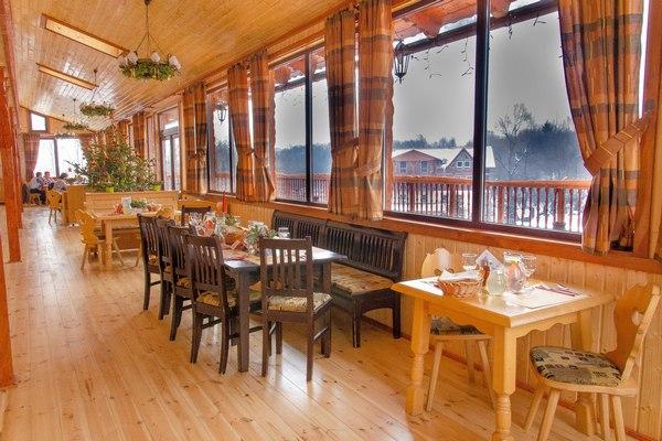 Complex Turistic Păstrăvăria Albota - foto 1