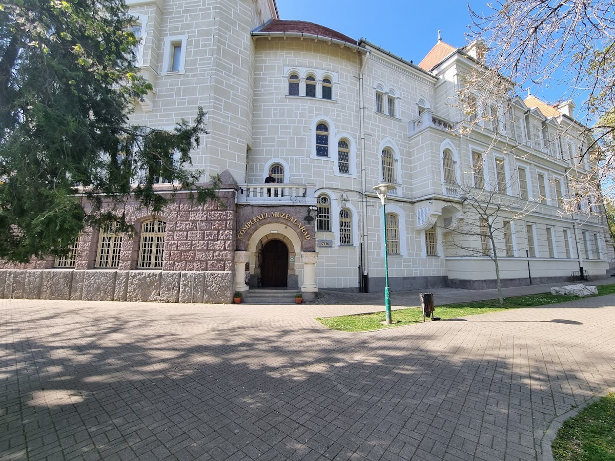 Complexul Muzeal Arad - foto 3