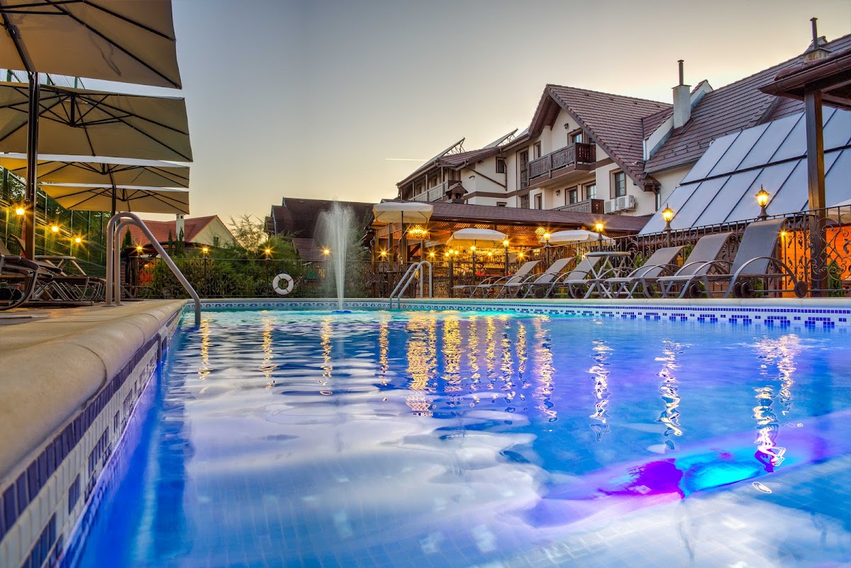 Conacul Ambient - foto 3