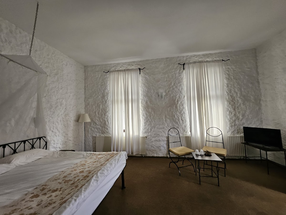 Conacul Dintre Vii - foto 2