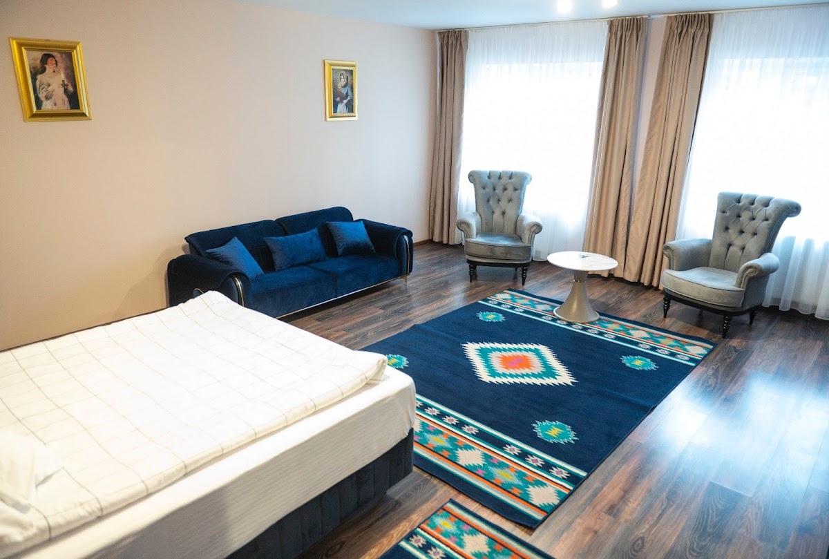 Conacul Domnesc - foto 5