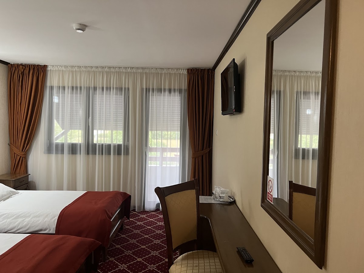 Condor Resort