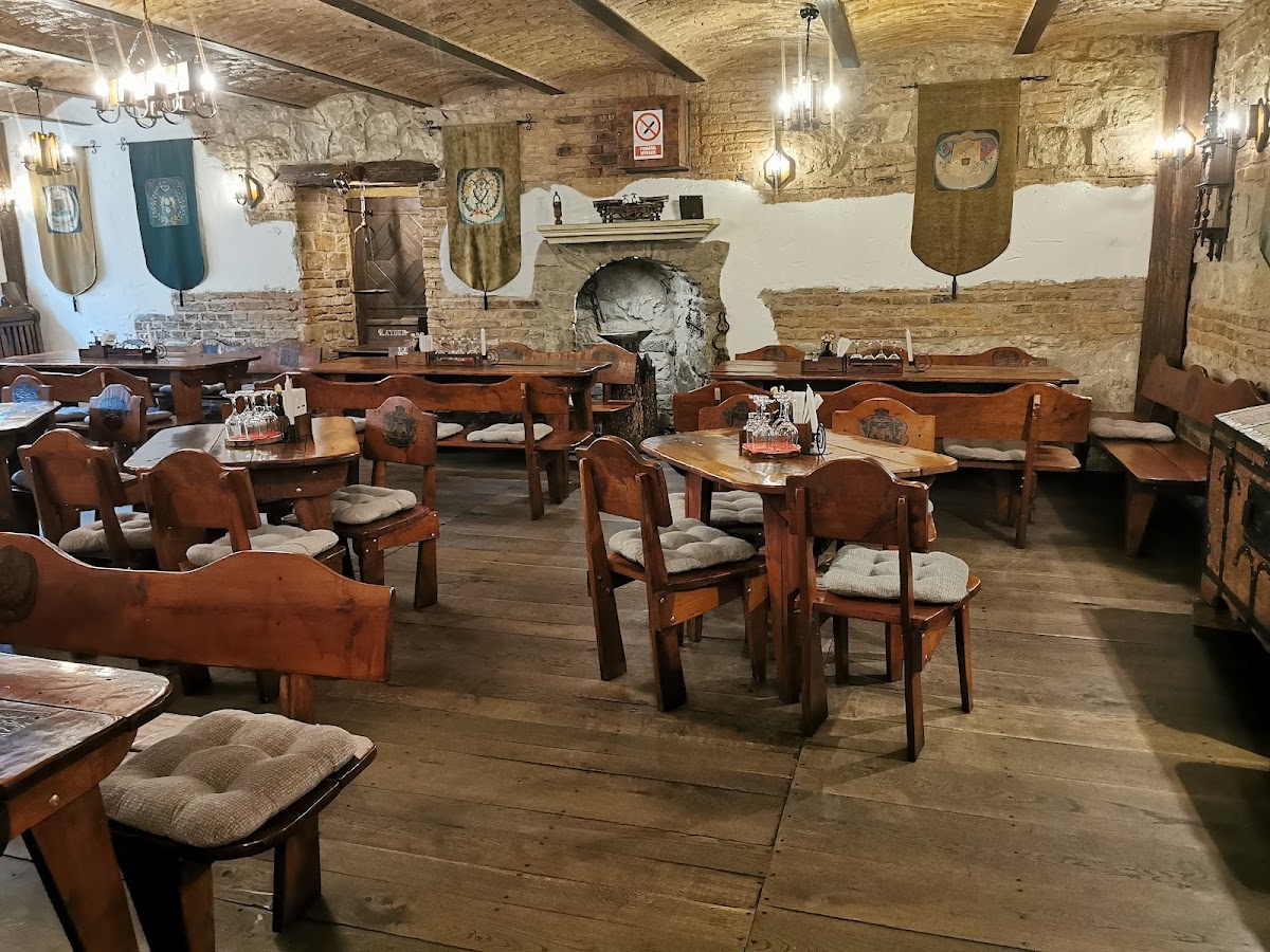 Crama Veche - foto 1