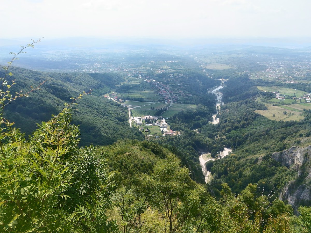 Crucea lui Ursache - foto 3