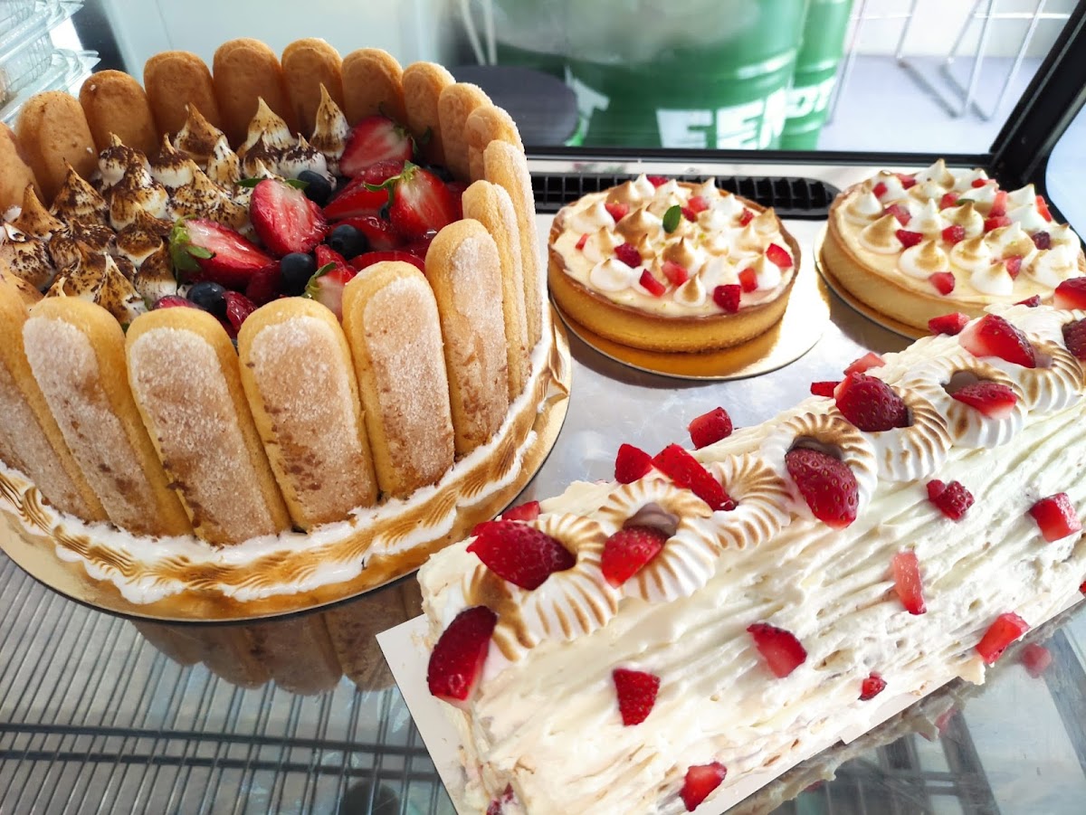 Cu Gust Domnesc - foto 5