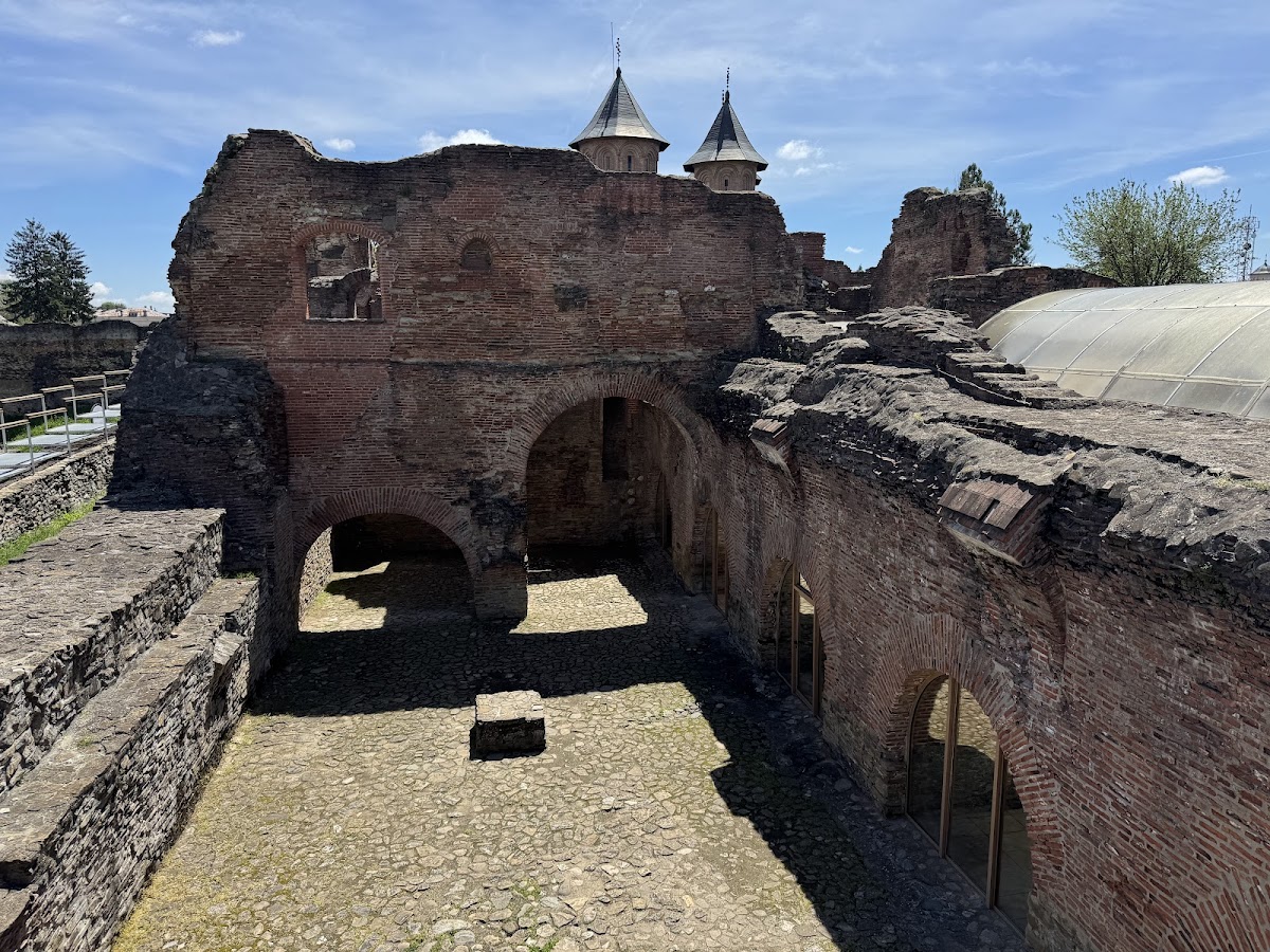 Curtea Domnească din Târgoviște - foto 4