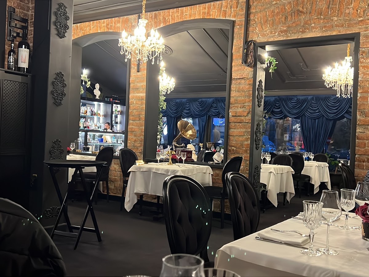 DACIA Romanian Dining - foto 3