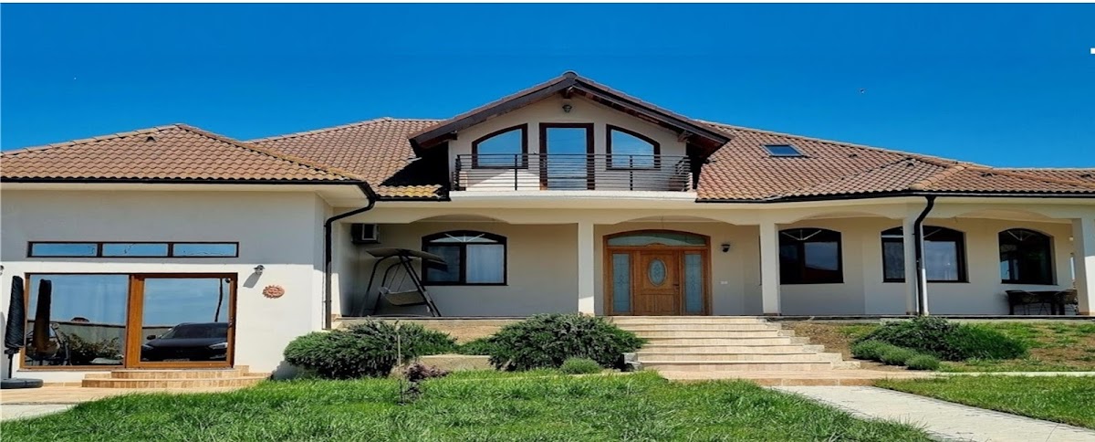 Denisa House