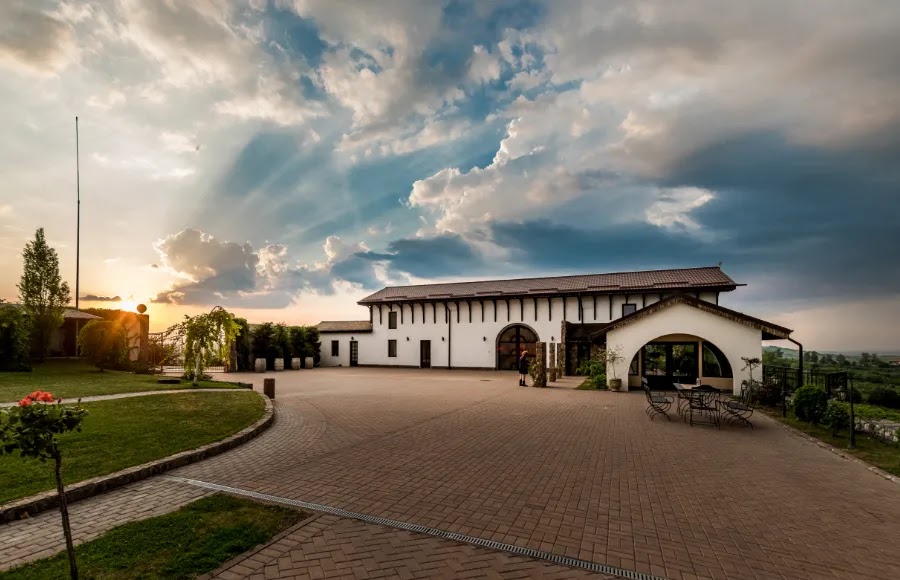 Domeniul Drăgași - foto 4