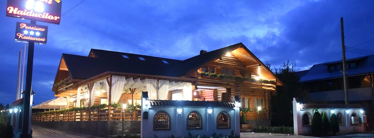 Domeniul Haiducilor Bucovina - foto 3