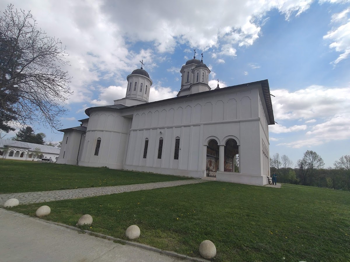 Dormitoare Mănăstirea Cernica - foto 5