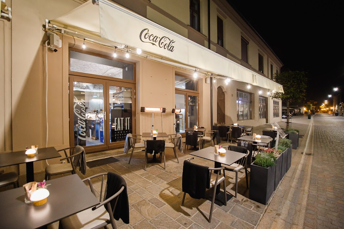 Eat IT casual gourmet kitchen, Oradea