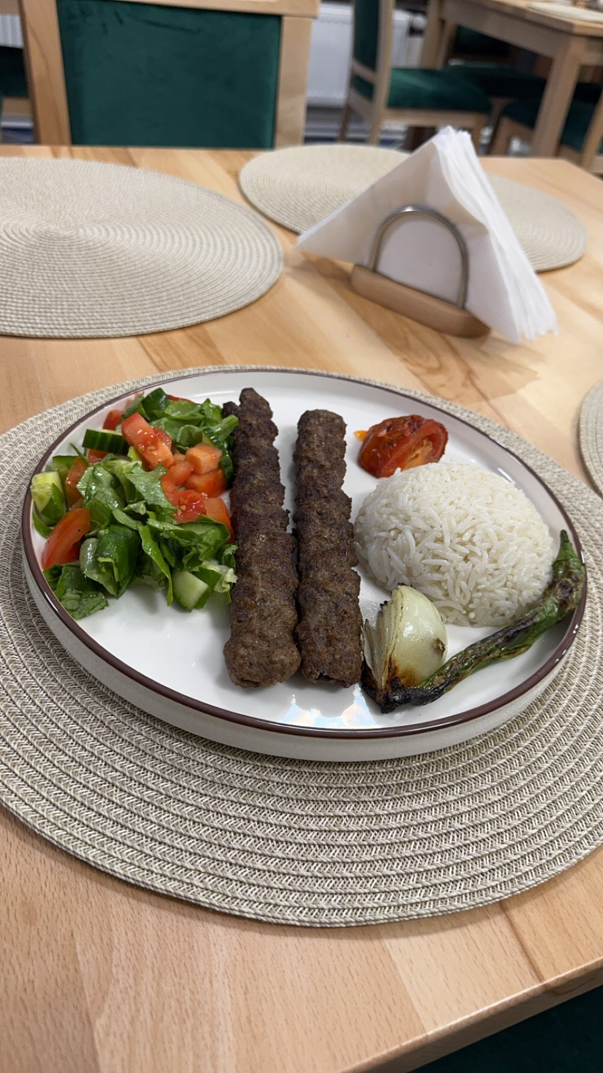 Efendi Aly Bar&Grill - foto 2
