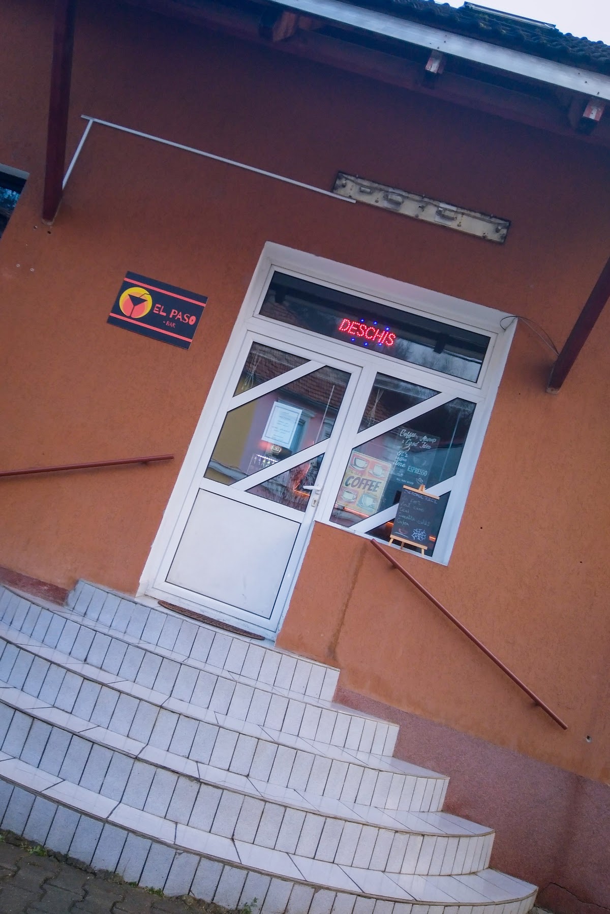 El Paso Bar