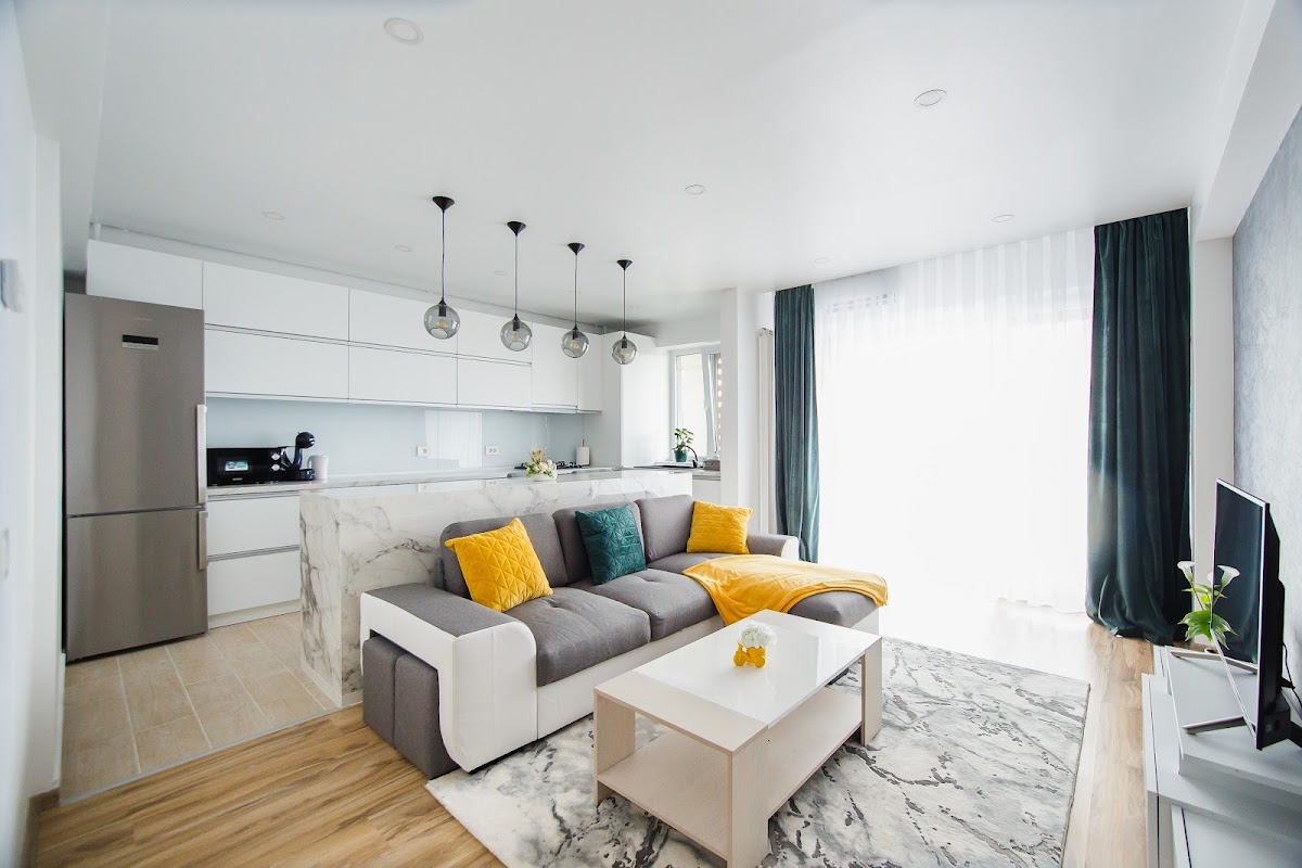 Elegant & Spacious – Central Apartment by Cityhome, Oradea