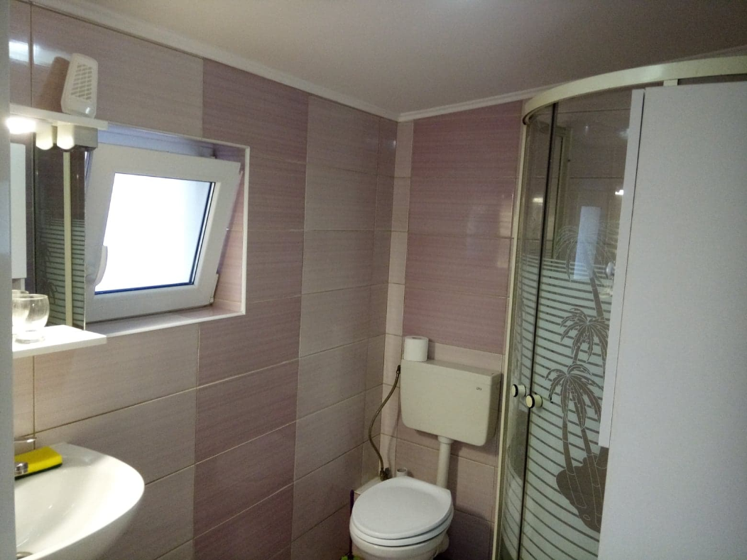 Elizabeth's Rooms