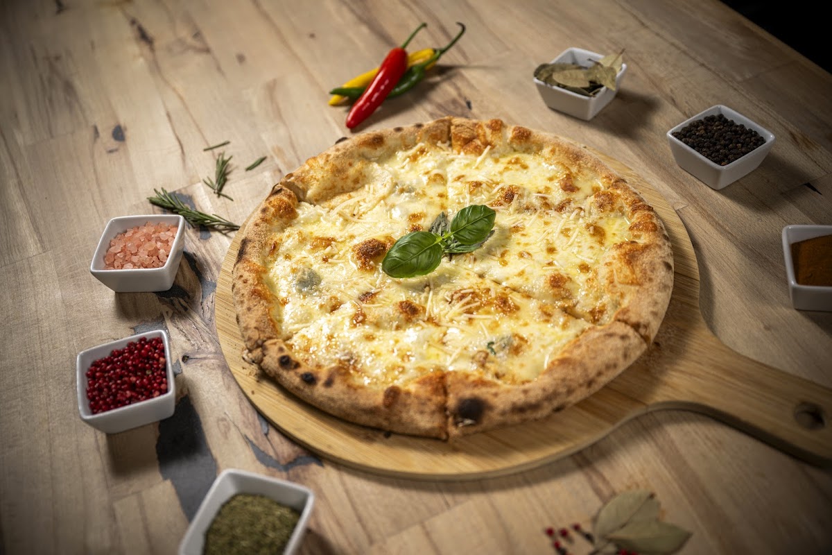 EMA Pizzeria & Restaurant - foto 3