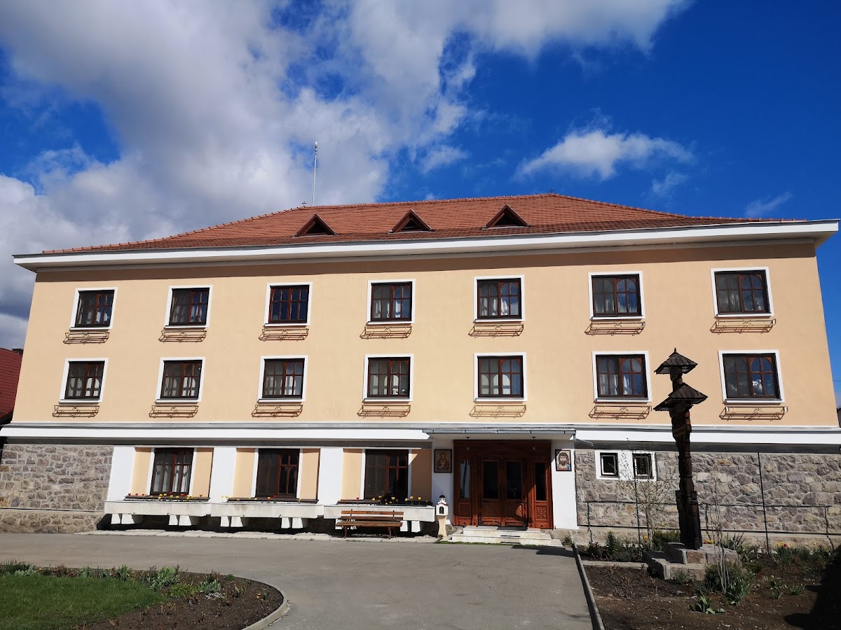 Episcopia Covasnei și Harghitei - foto 3