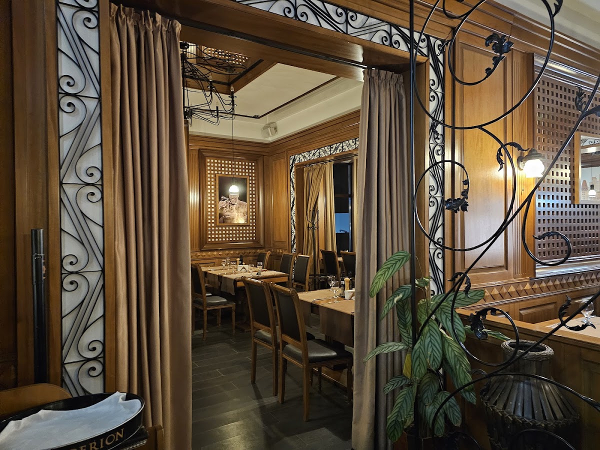 Epoca Steak House & Wine Bar Restaurant - foto 5