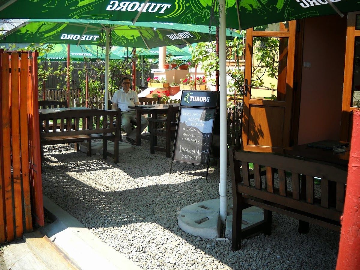 EVERGREEN CAFE
