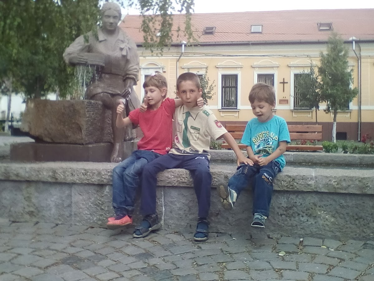 Fő tér Park - foto 4