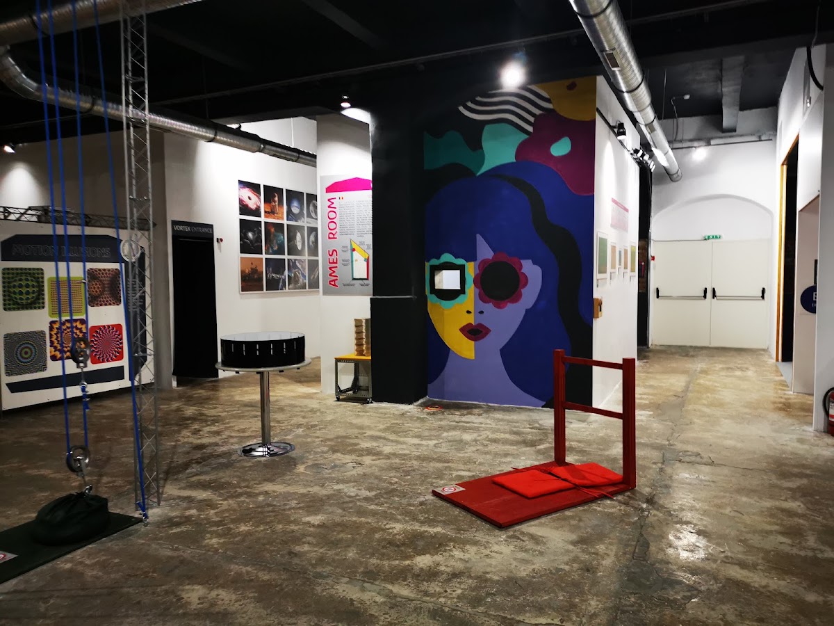 科学工厂 - foto 4