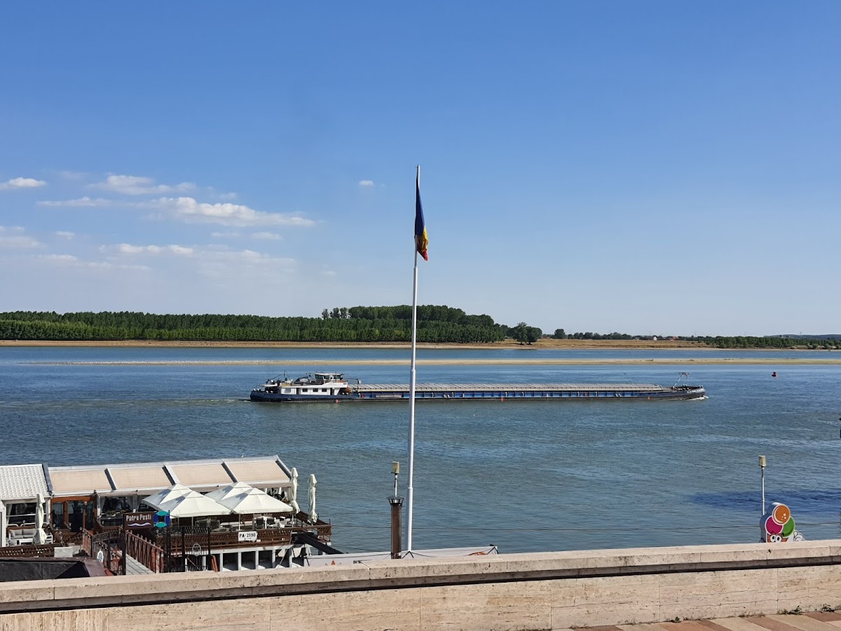 Faleza Dunării - foto 2