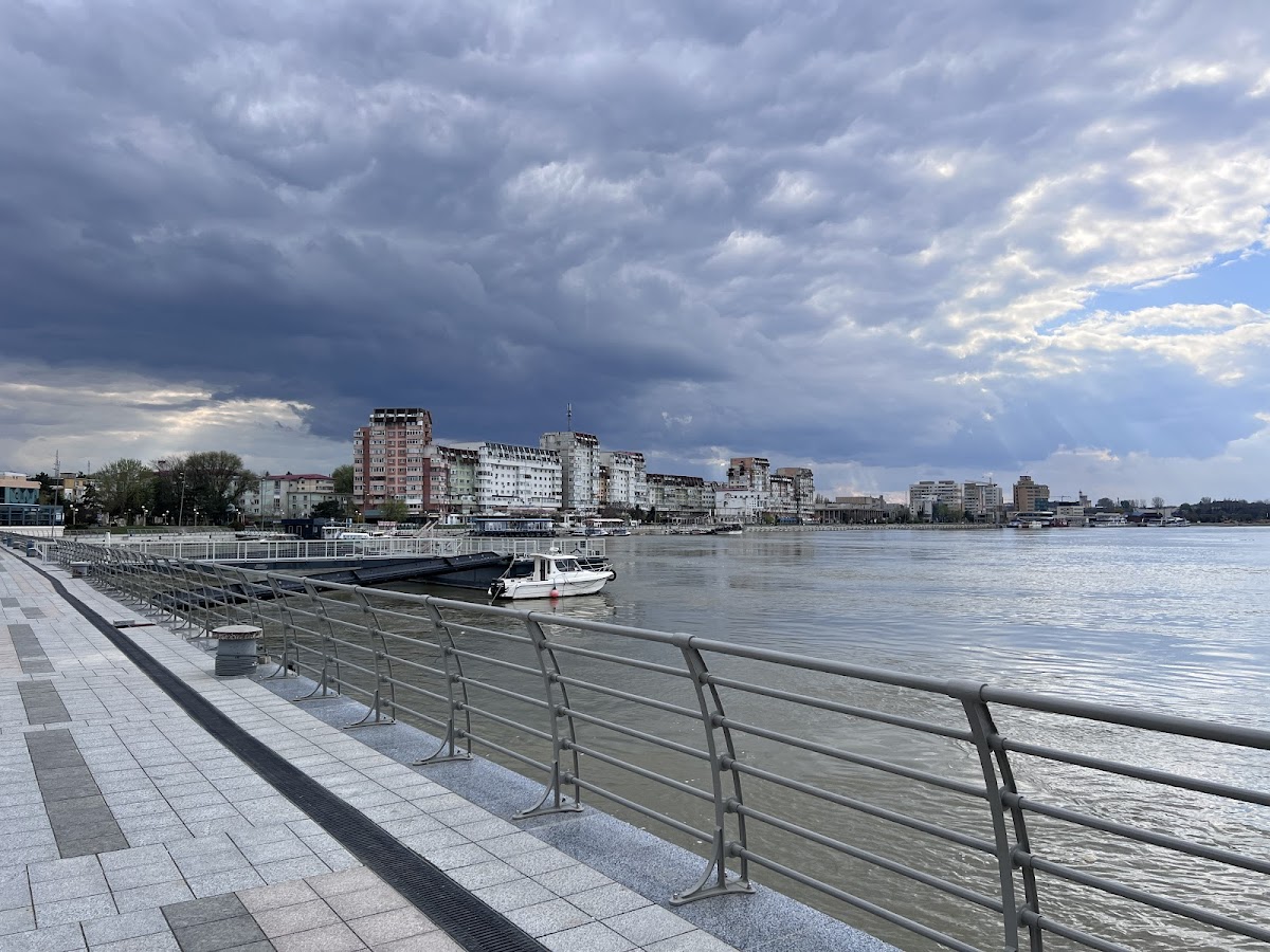 Faleza Tulcea - foto 5