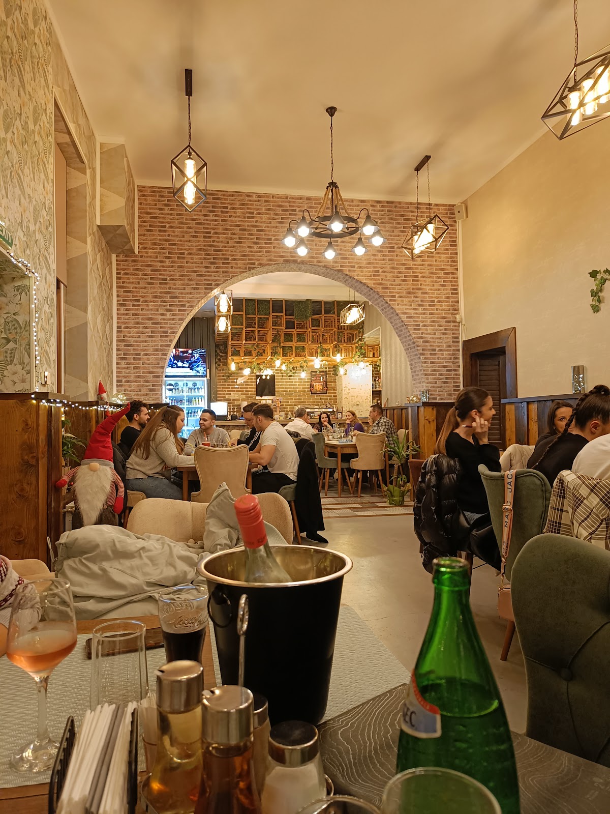 Fam’s Restaurant