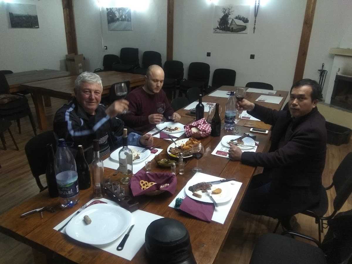 Familia Hetei - foto 4